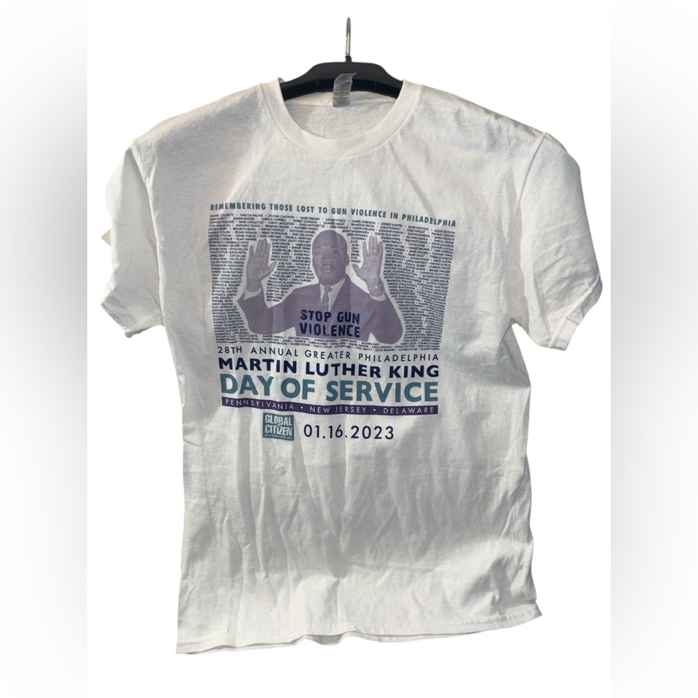🧧 GLOBAL CITIZEN - MLK Day of Service 2023 Philadelphia Graphic Tee FINAL PRICE